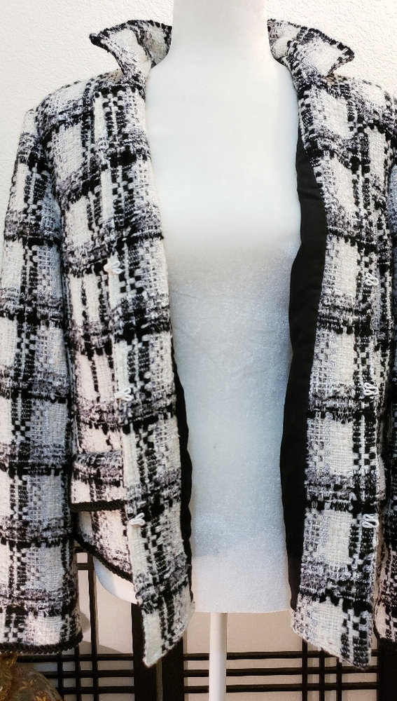 Jacket - Picture 7 of 8